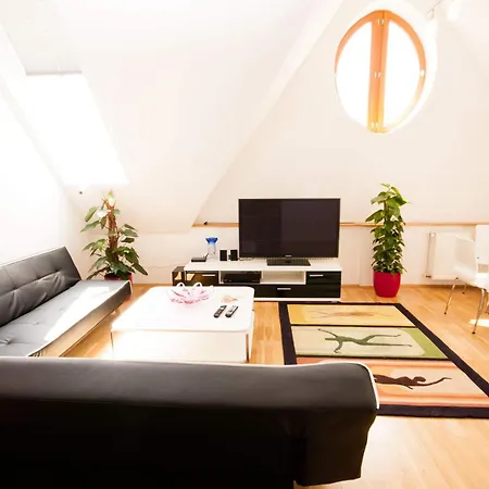 Kozi Loft Old Town Διαμέρισμα