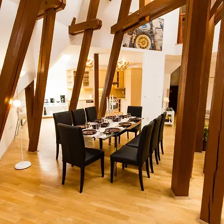 Kozi Loft Old Town *