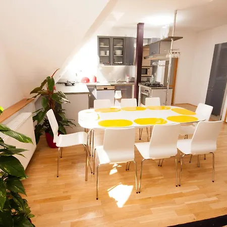 Kozi Loft Old Town Apartament *