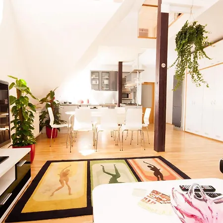 Kozi Loft Old Town Praga