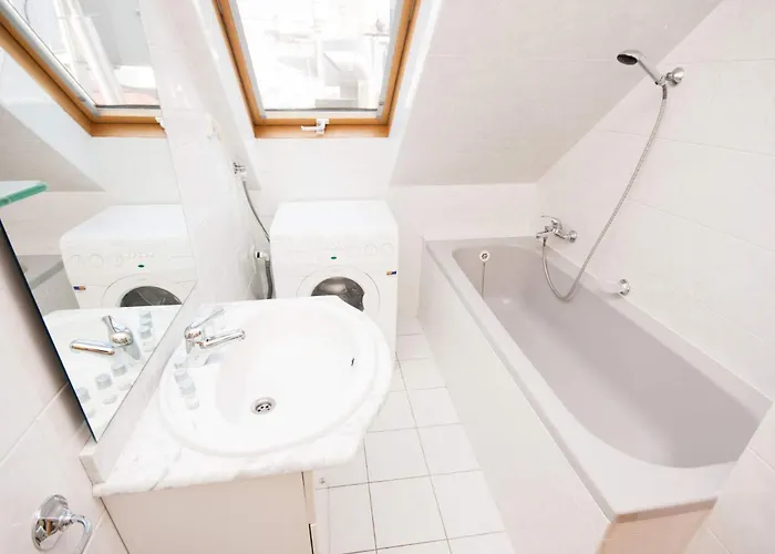 Kozi Loft Old Town