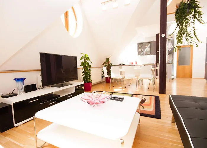 Lejlighed Kozi Loft Old Town