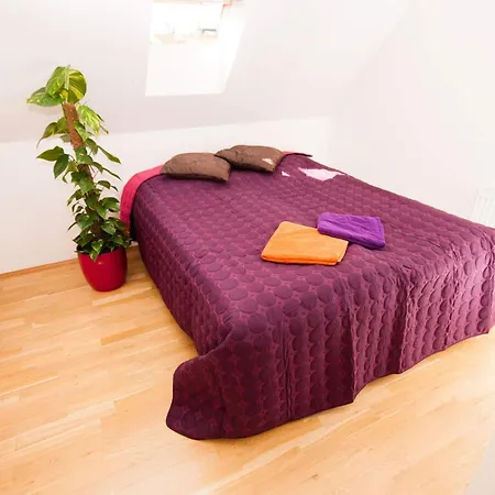 شقة Kozi Loft Old Town